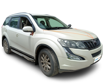 Mahindra XUV500-img